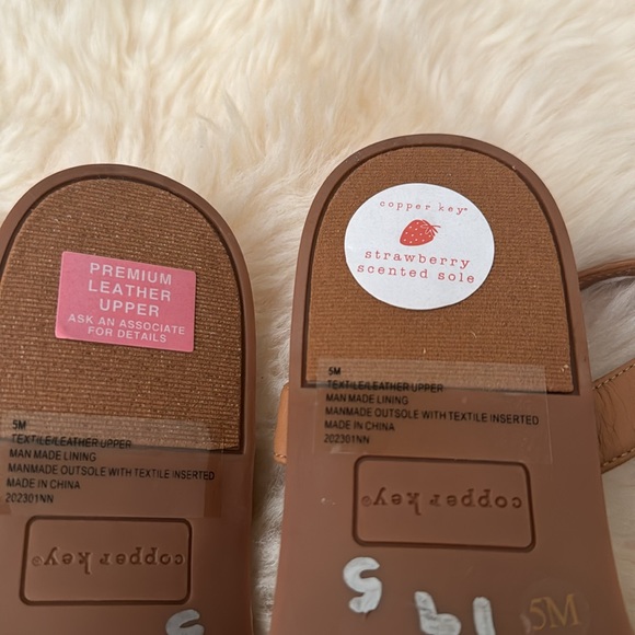 Copper Key sandals New size 5 - Picture 4 of 5